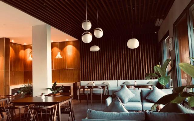 DaNang Moon Villa & Apartment