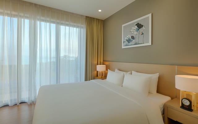 Royal Lotus Ha Long Resort and Villas