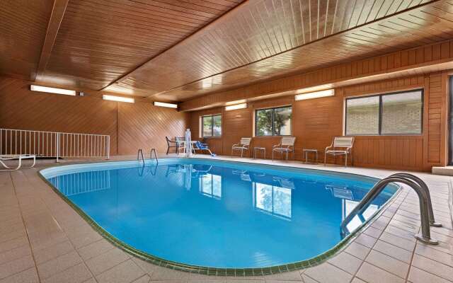 Baymont by Wyndham Waterloo