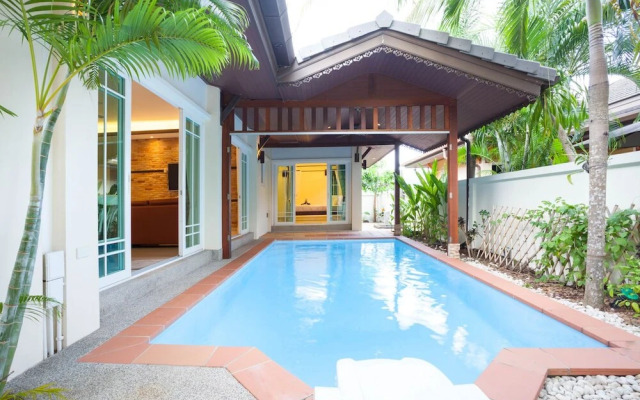Golden Ville Pool Villa