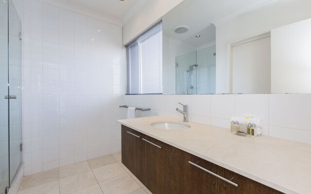 Cottesloe Beach House II