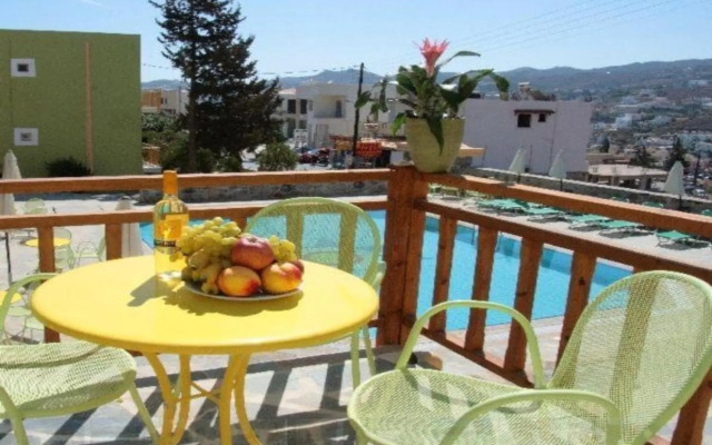Perla Apartments