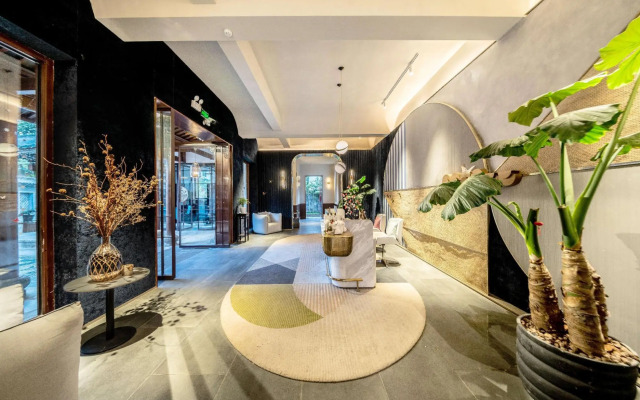 Mengdiezhuang Hotel - Lijiang