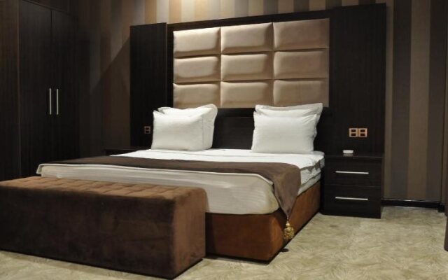 Neapol Hotel