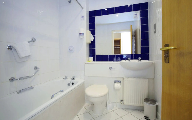 Waterford Marina Hotel