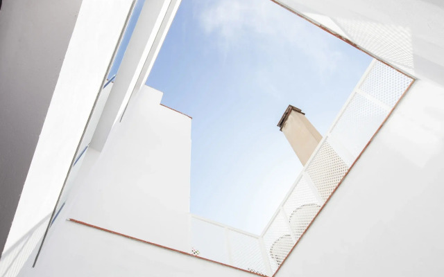 Kare No Apartments by Sitges Group