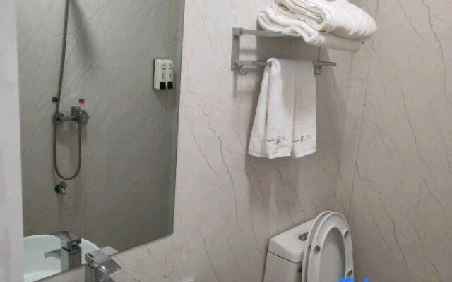 Yanshan Family Hotel