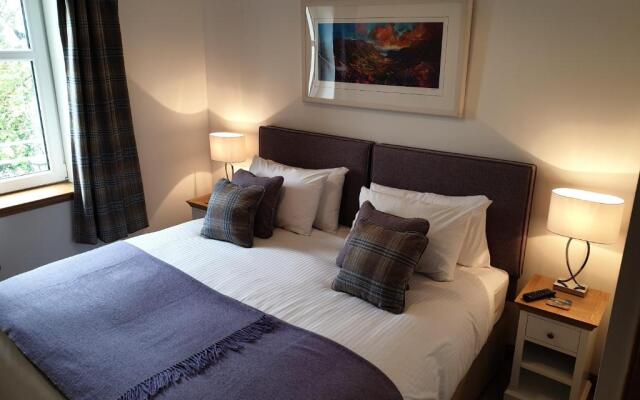 Royal Golf Apartments