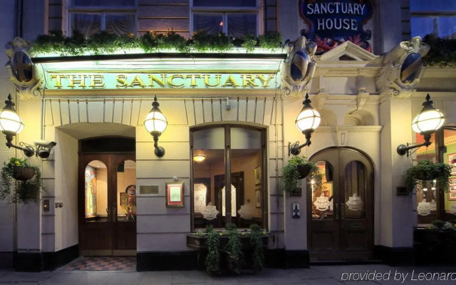 The Sanctuary House Hotel