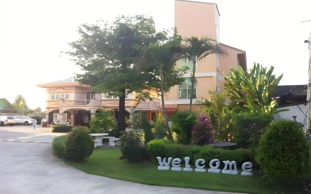 U-Dee Hotel