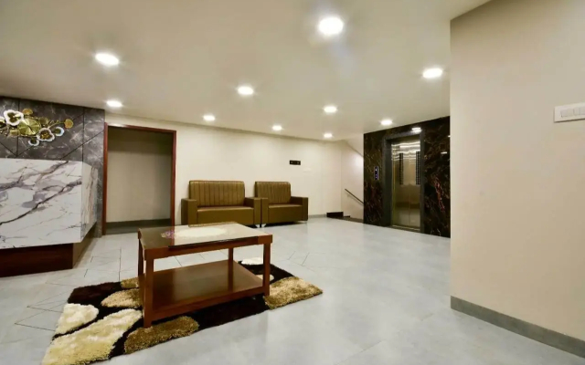 Hotel Amit executive Karad