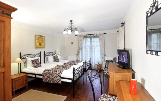 Hotel Turnul