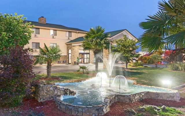 Super 8 Anderson/Clemson Area