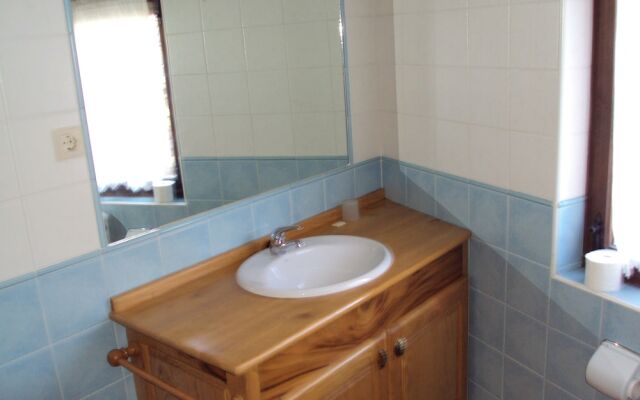 Ermita de Gredos Casas Rurales Artesano I y II/III