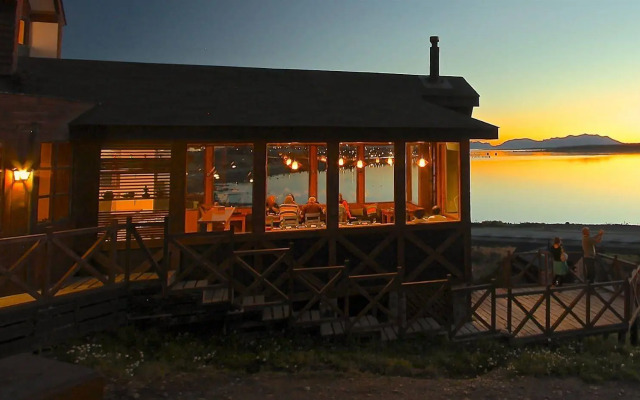 Weskar Patagonia Lodge
