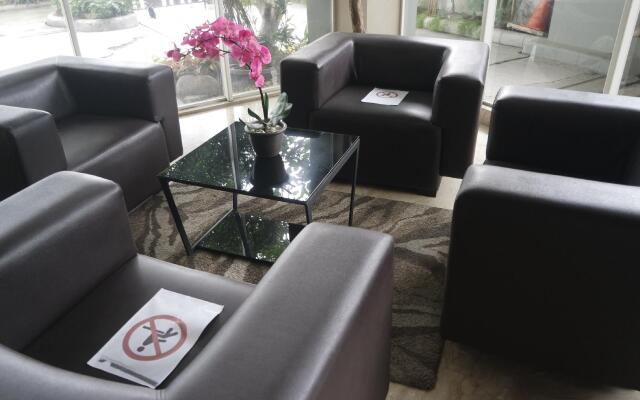 Avissa Suites