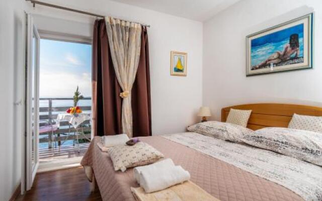Apartments Tolic