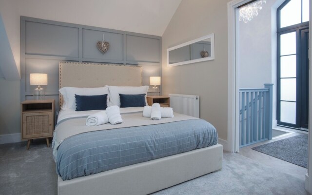 The Hideaway - 2 Bed Holiday Home - Little Haven