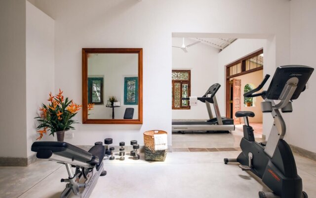 Luxurious 07 Bedroom Hilltop Villa With Private Gym