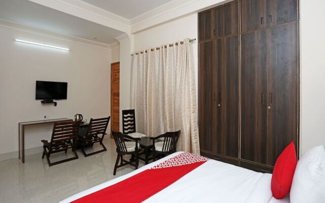 OYO 14444 JMK House