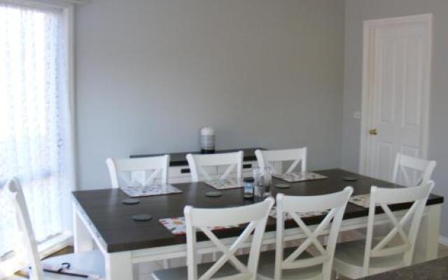 Numurkah Self Contained Apartments - The Saxton