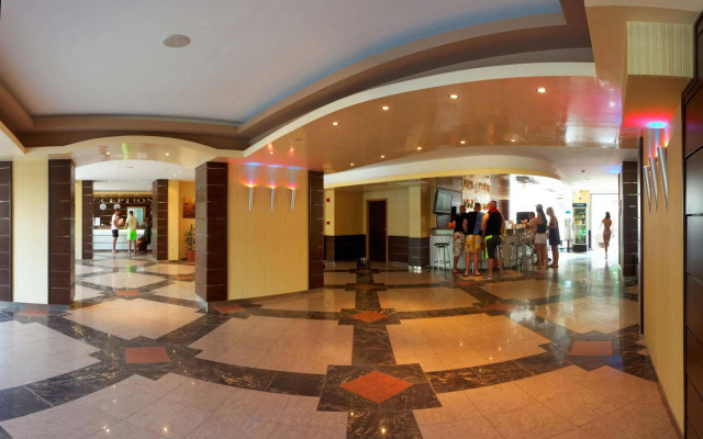 Hotel Royal