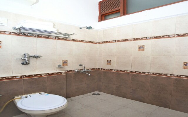OYO 13139 Hotel mohali continental