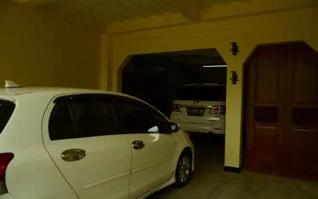 Rumah Kuning Bandung