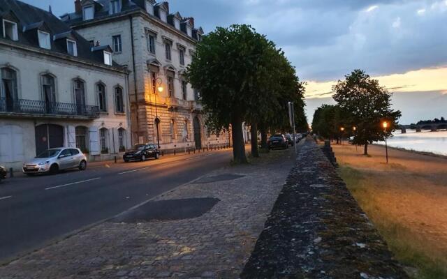 Studio Séquoia au pied du Château