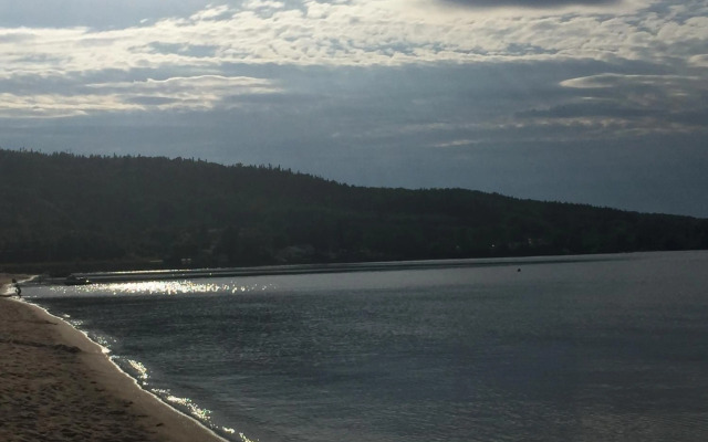 Les pieds dans le sable