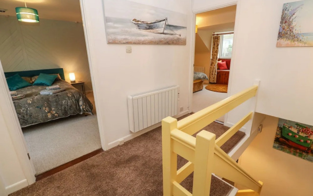 Flat 6