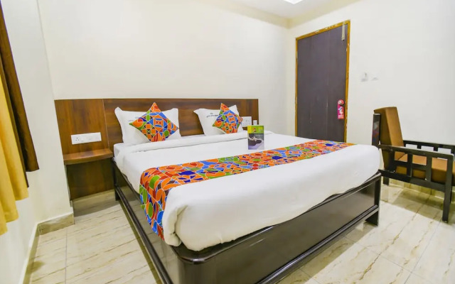 Fabhotel Lotus Grand