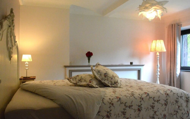 Chalet Renovated with Great Care, Large Garden, Direct Access To the River - фото 2