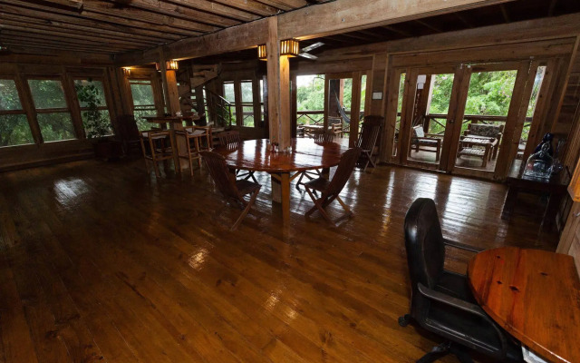 Roatan Bed & Breakfast Apartments