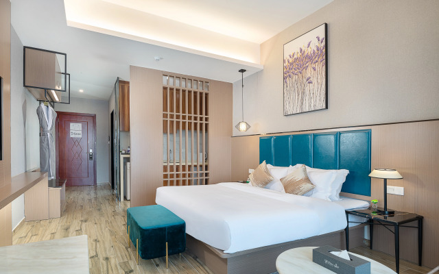 Changfeng Future Apartment Hotel