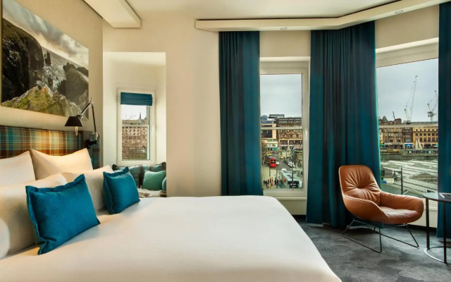Motel One Edinburgh - Royal