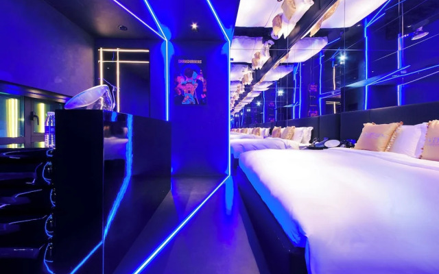 Space Design Hotel
