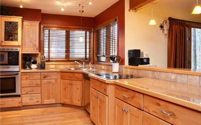 White Cloud Drive by RedAwning