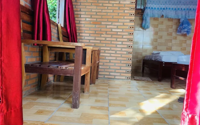 Gibbon Singing Homestay