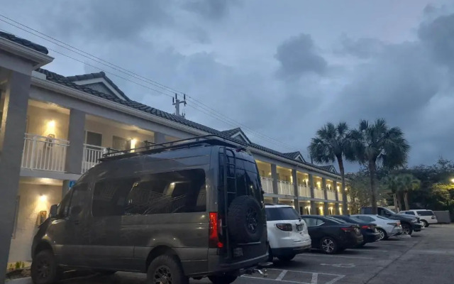 Super 8 Dania/fort Lauderdale