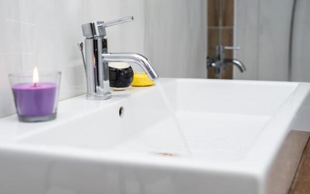Interno 6 San Pietro