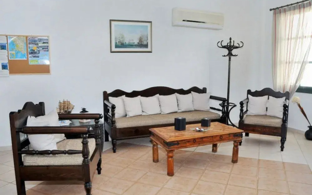 Kastro Hotel