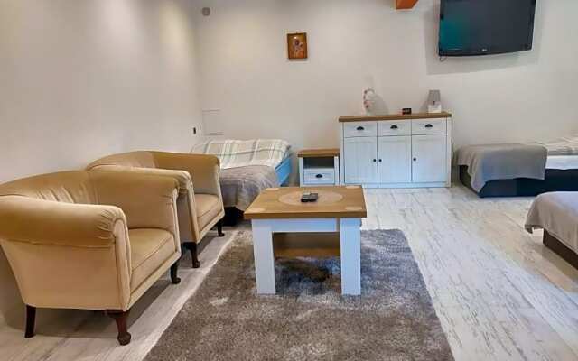 Noclegi-Spływy Bugiem