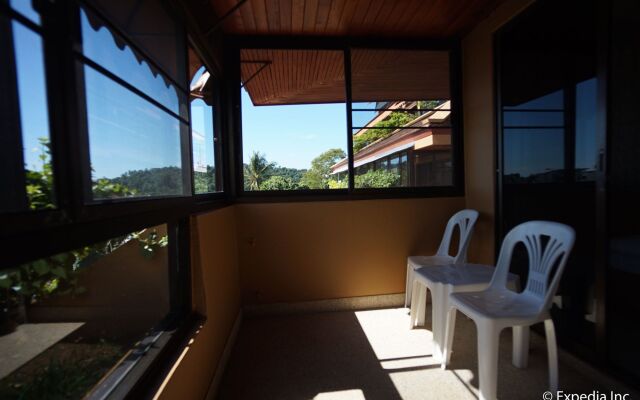 Bougainvillea Terrace House