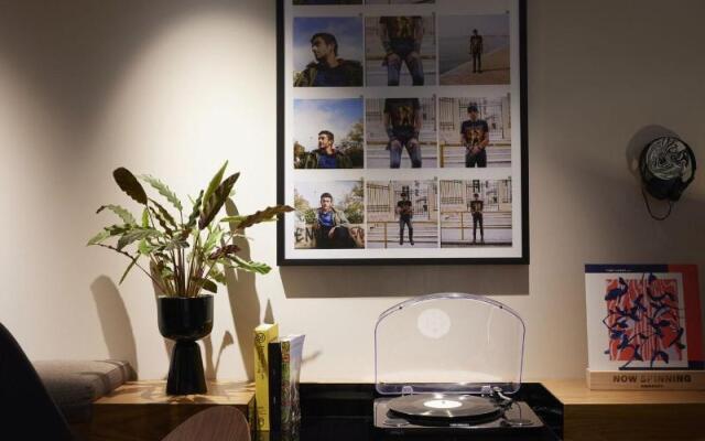 Отель Teight Hotel