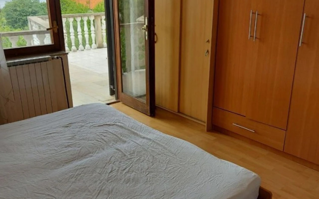 Supec - Near the sea - A2