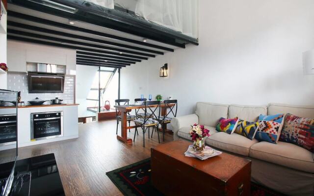 JY Distributed Theme Hotel Apartment