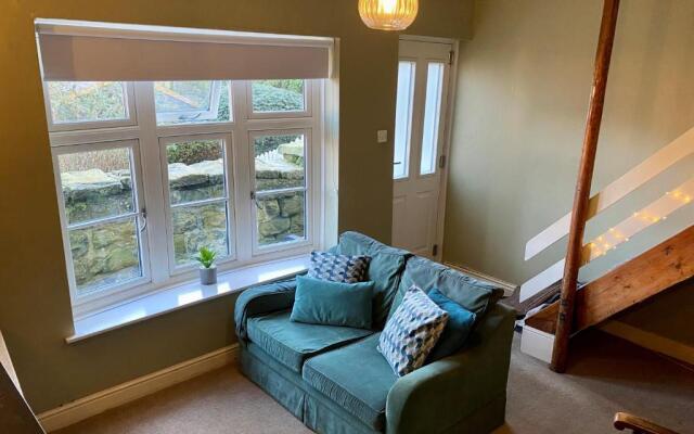 Demeter Holiday Cottage