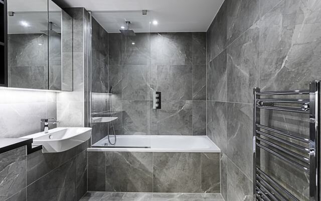 Icon Tower Flat IV