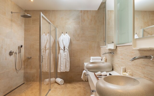 Hiddenbay Teos Hotel Sigacik